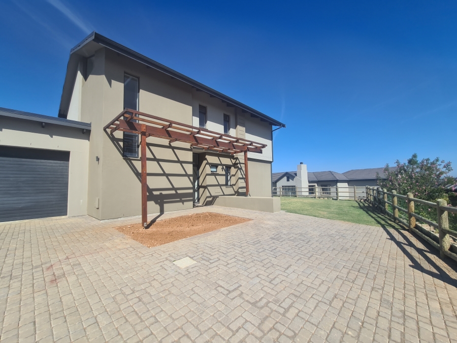 3 Bedroom Property for Sale in Hartland Lifestyle Estate Western Cape